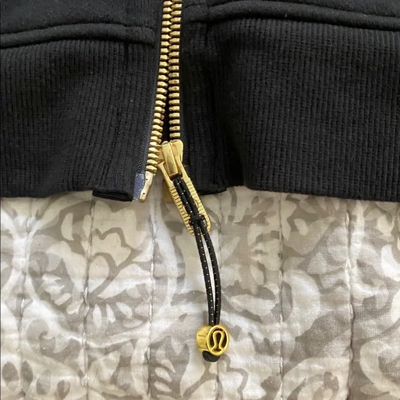 lululemon athletica Black Zip-Up Hoodie - Picture 3 of 3